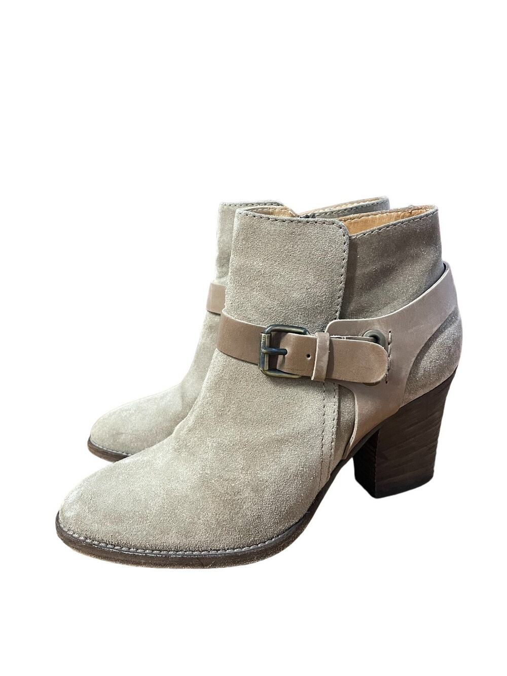 Aquatalia Fran Chelsea Buckle Bootie Beige Suede Leather Made In Italy Size 8.5